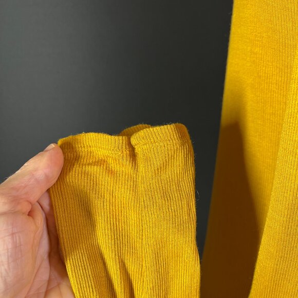 Rag & Bone Size M Yellow Ribbed Knit Top Silk Cashmere Stretchy Thin *Flaw - Picture 5 of 14